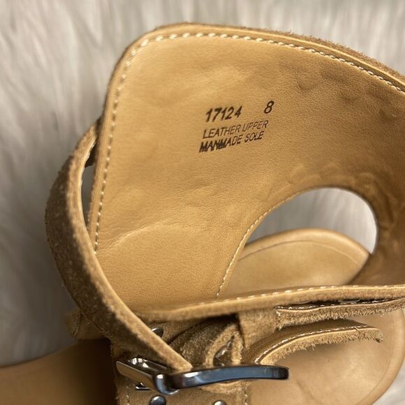 Tan suede studded sandals - Picture 4 of 6